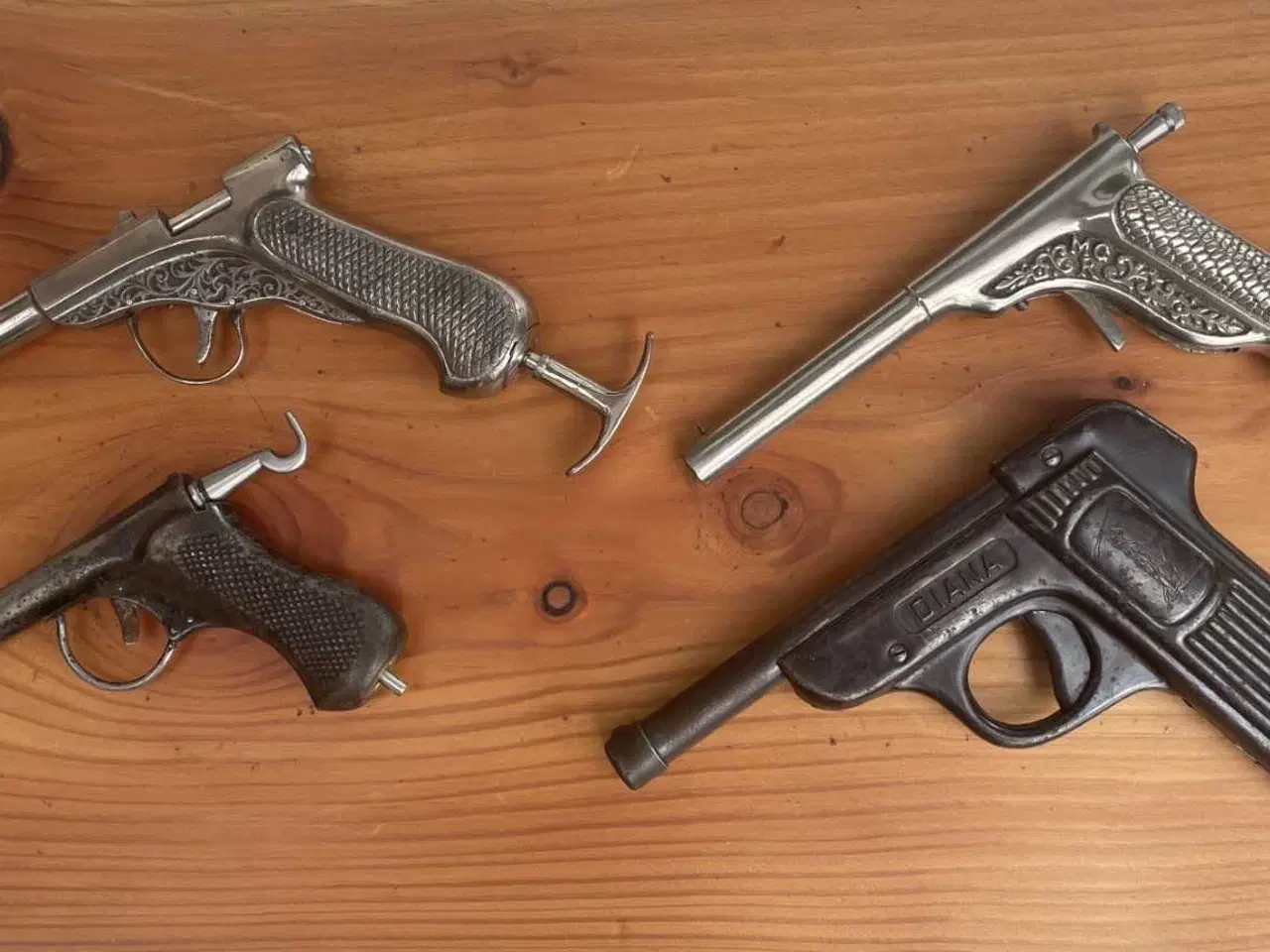 Billede 3 - Luftpistol Diana 1 øbes til egen samling.1940 1924