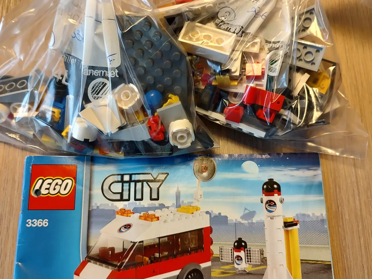 Billede 2 - Lego City Sattelitaffyring 