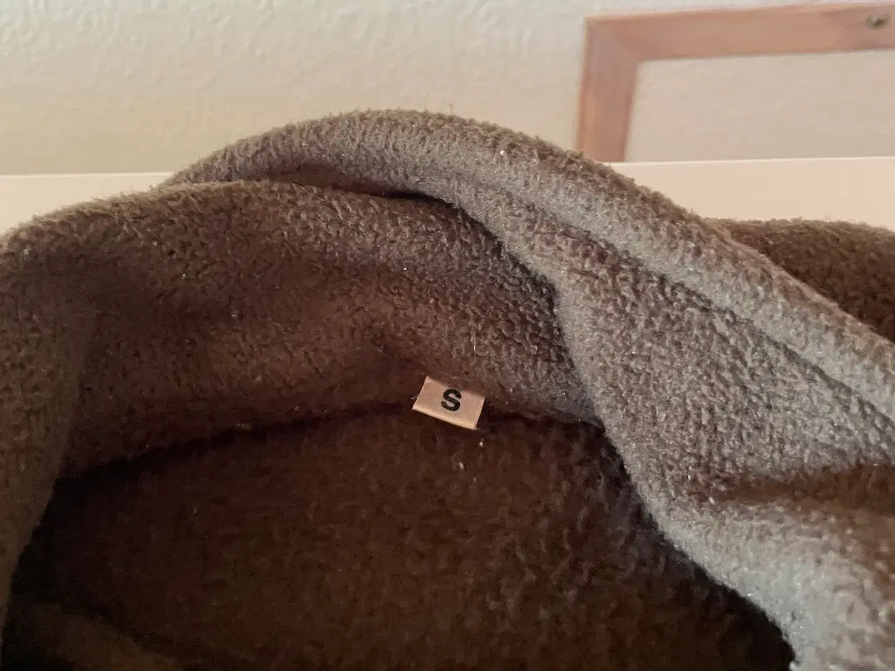 Billede 3 - Fleecejakke str. S fra deerhunter