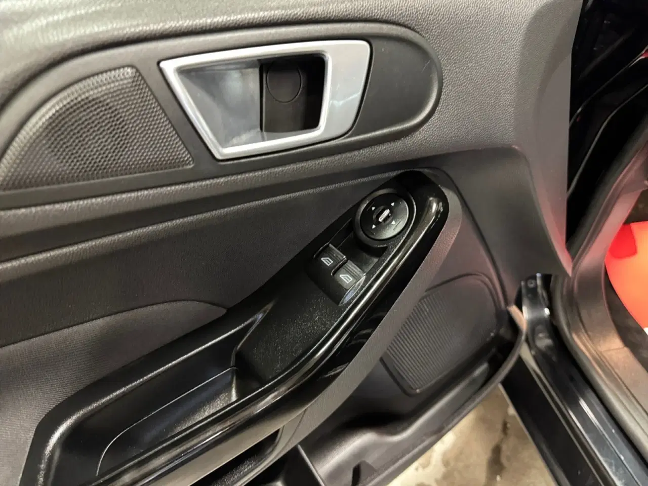 Billede 12 - Ford Fiesta 1,0 SCTi 100 Titanium
