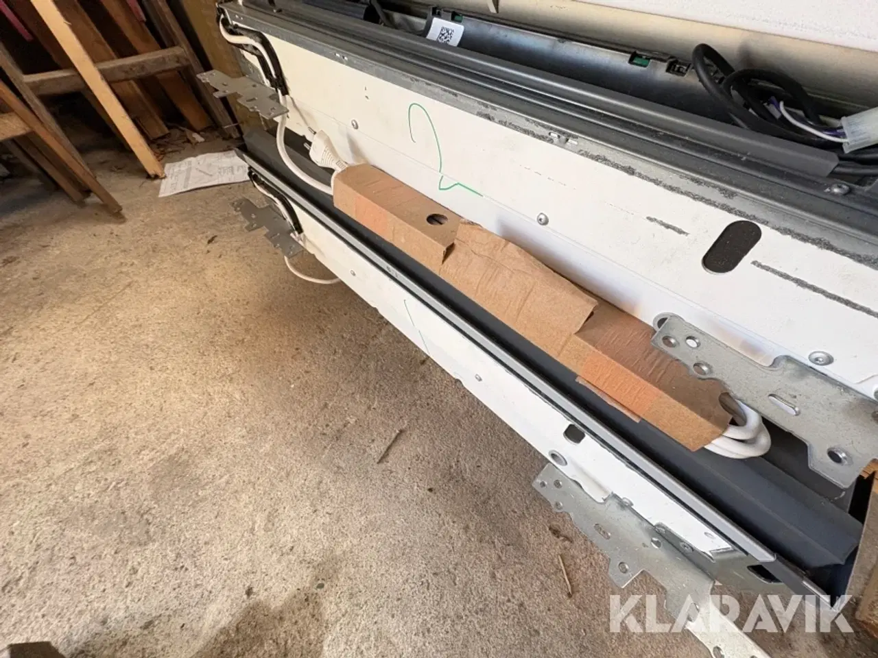 Billede 7 - Velux vinduer Velux Polyuretan tophængt 2 styk - Hvid