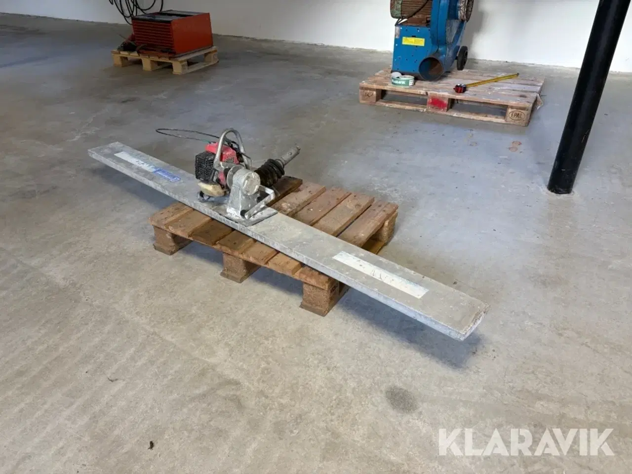 Billede 1 - Betonafretter Tremix 200