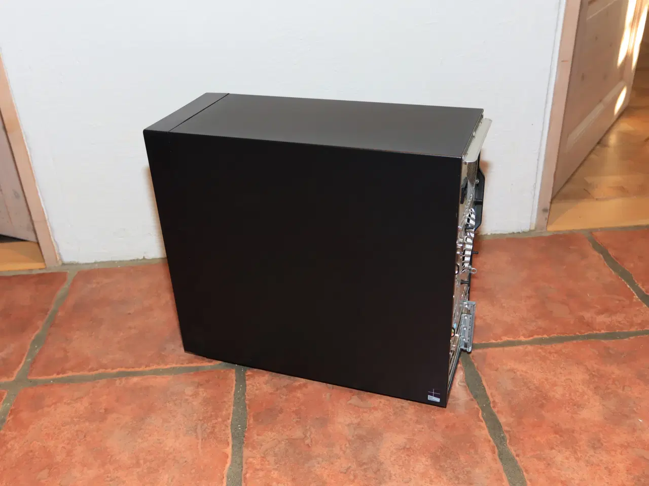 Billede 2 - Lenovo ThinkStation P300 - Core i5 - 16GB ram