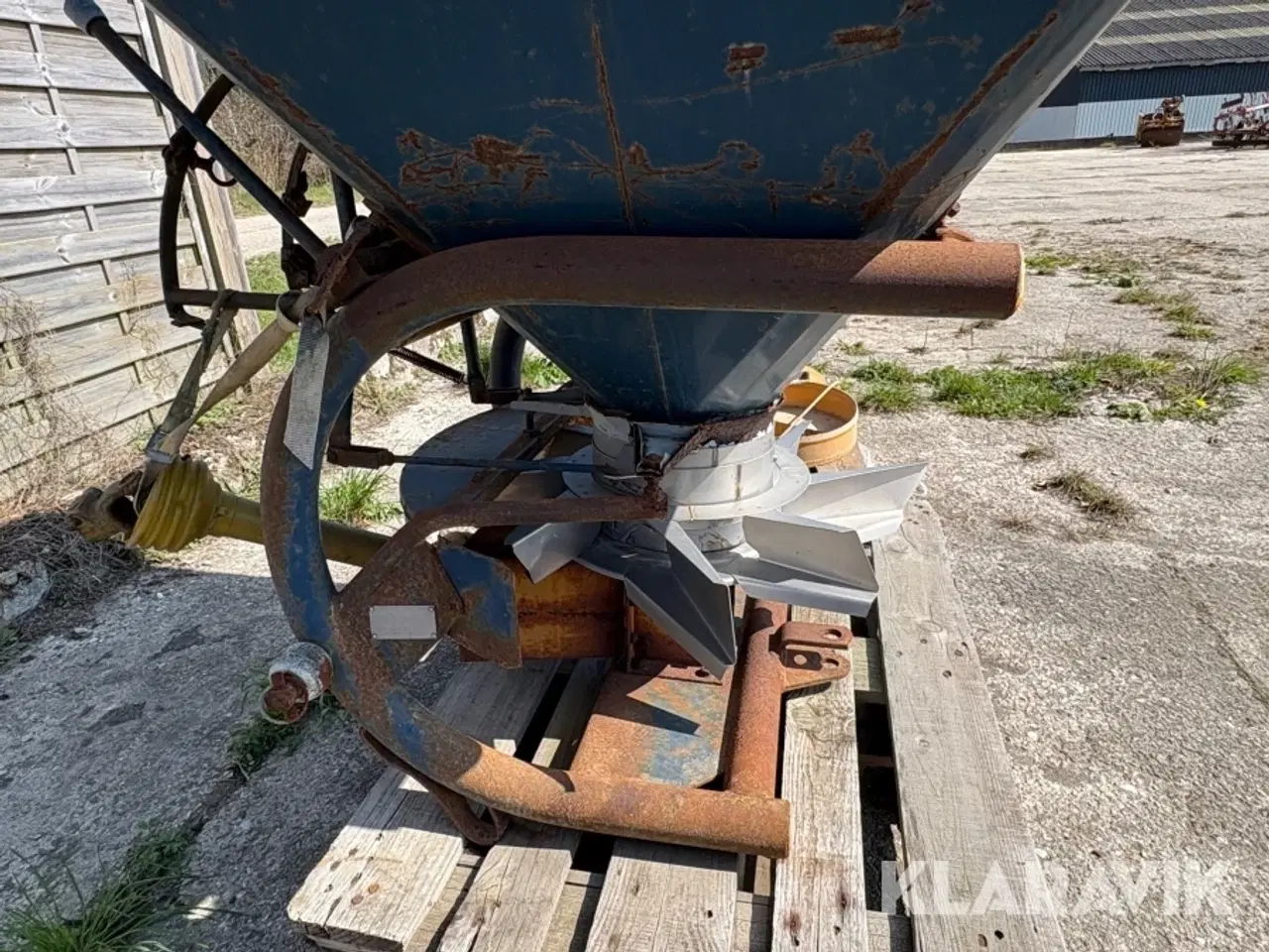 Billede 8 - Gødningsspreder Bøgballe B 700