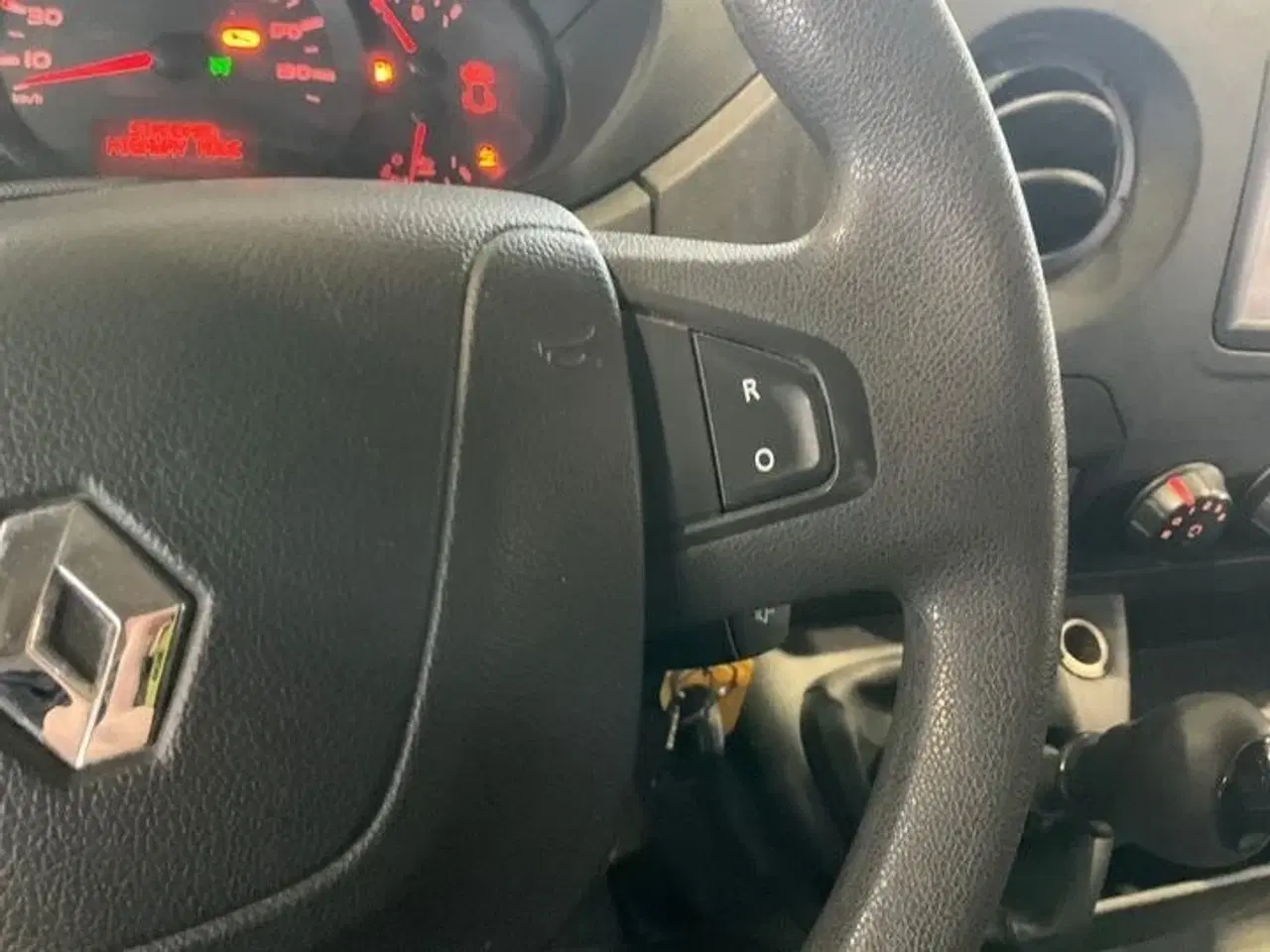 Billede 9 - Renault Master III T35 2,3 dCi 170 Alukasse m/lift