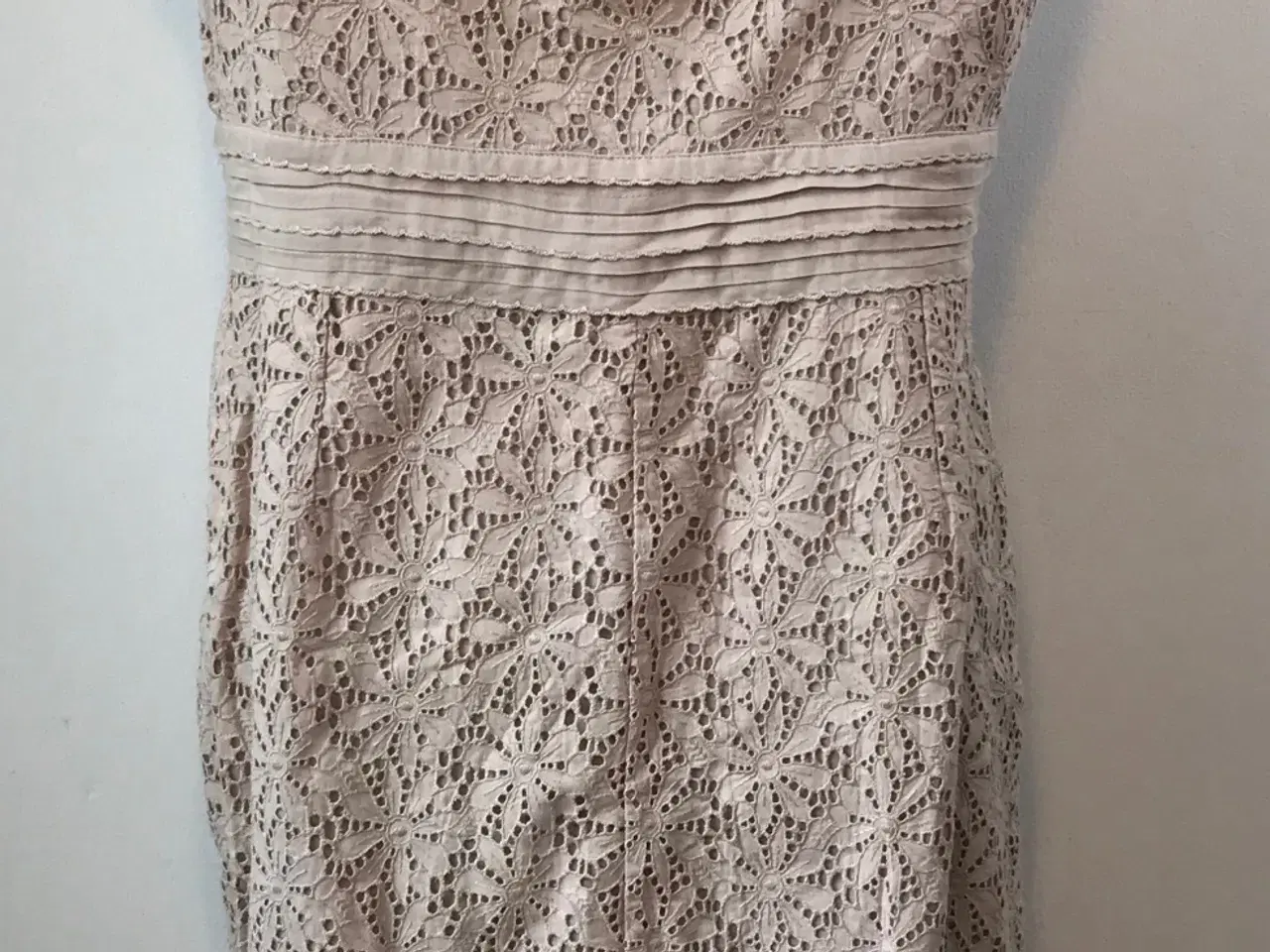 Billede 5 - Whistles, blondekjole, str. 44 (lille)