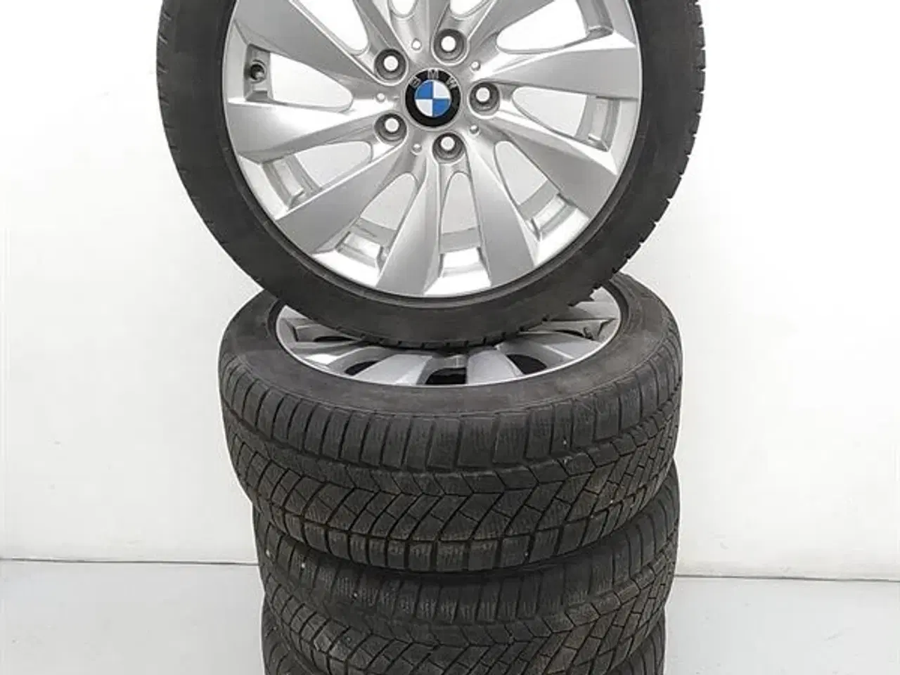 Billede 1 - 17" Org. BMW Alufælge med dæk "Turbinenstyling 381" A63723