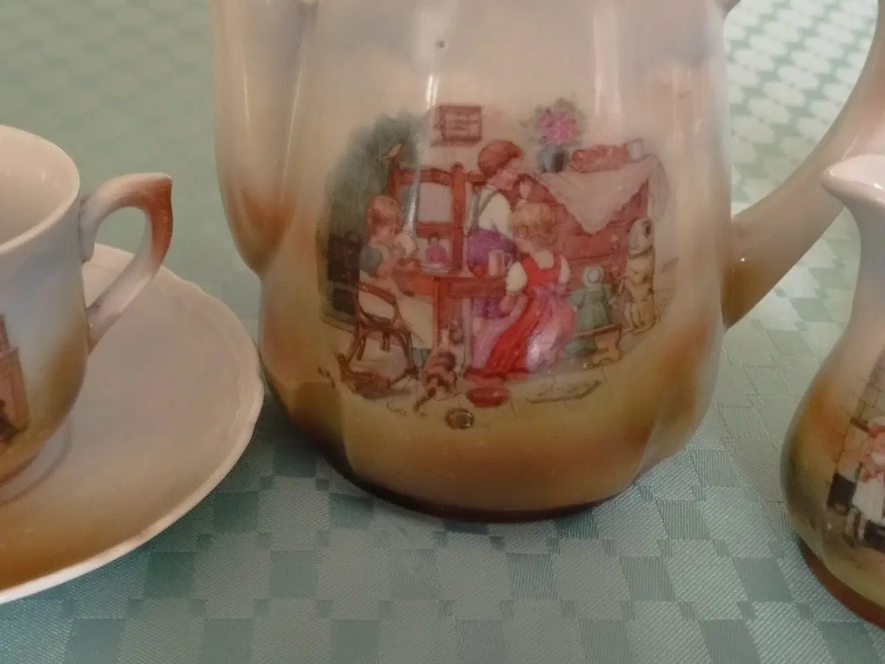 Billede 3 -  Antik dukke kaffestel fra 1920-1930.