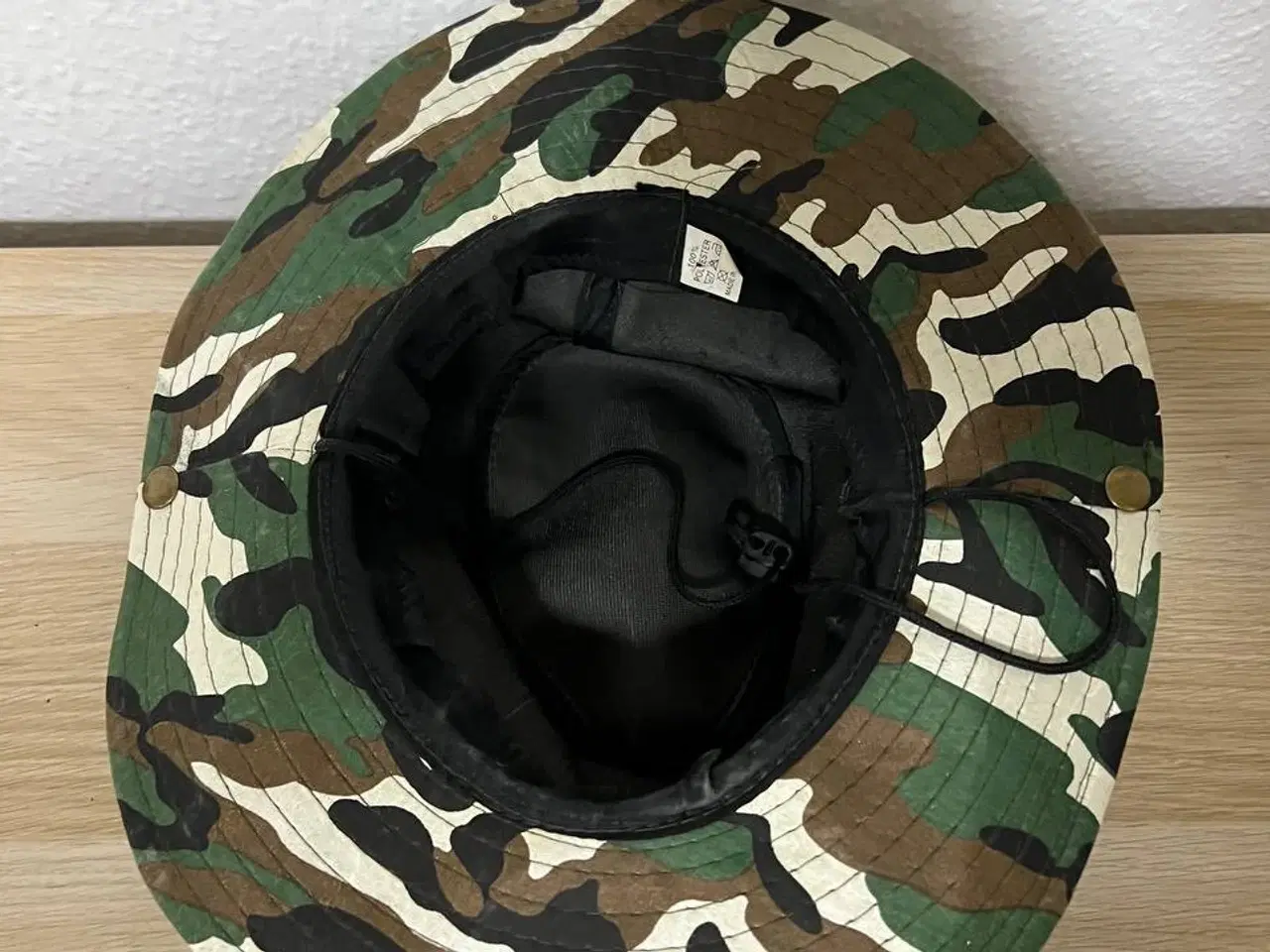 Billede 3 - Fed camo bush hat / safarihat – kun 50 kr!