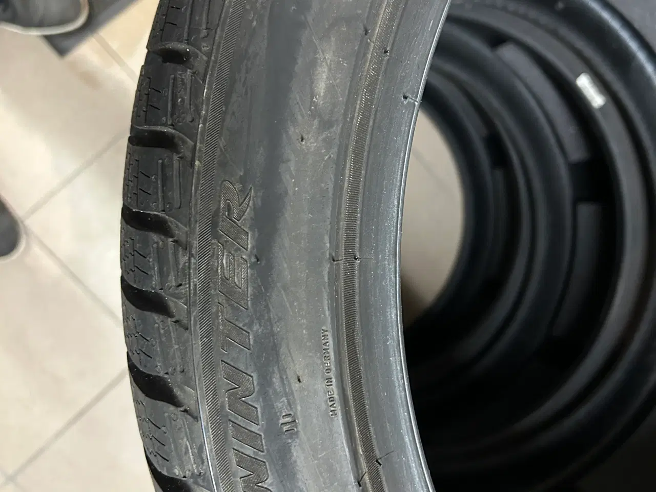 Billede 9 - Næsten nye Pirelli Sottozero 3 Winter 255/40R20