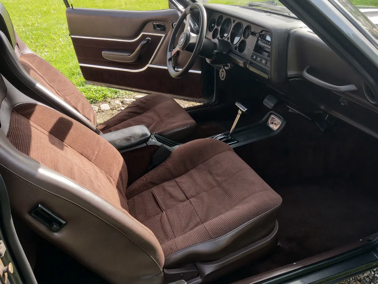 Billede 7 - Ford Capri 3.0 Ghia aut. 👉 veteran synet