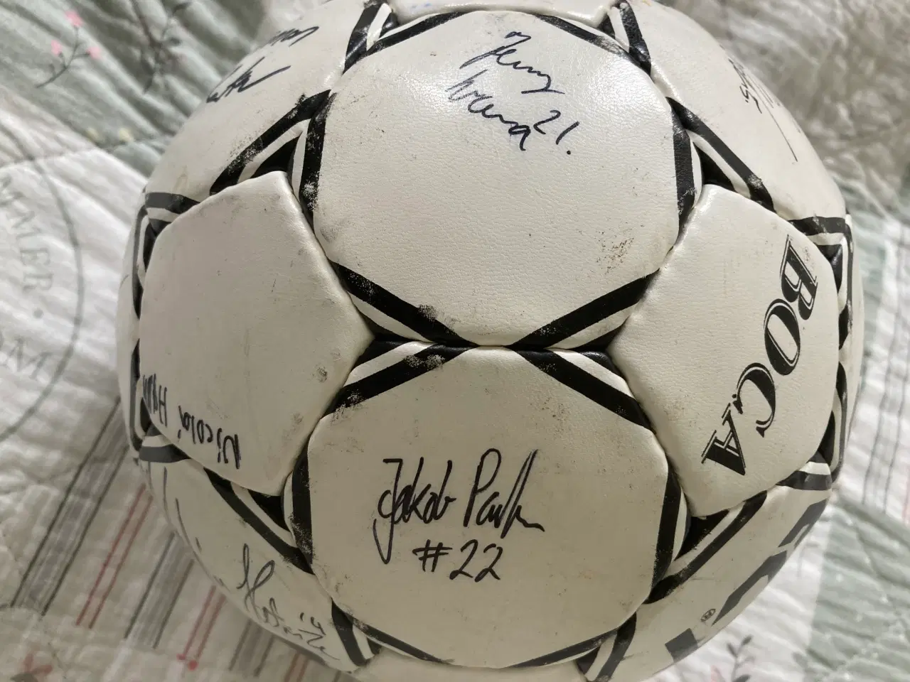 Billede 5 - EFB kampbold med autografer 2002/2003