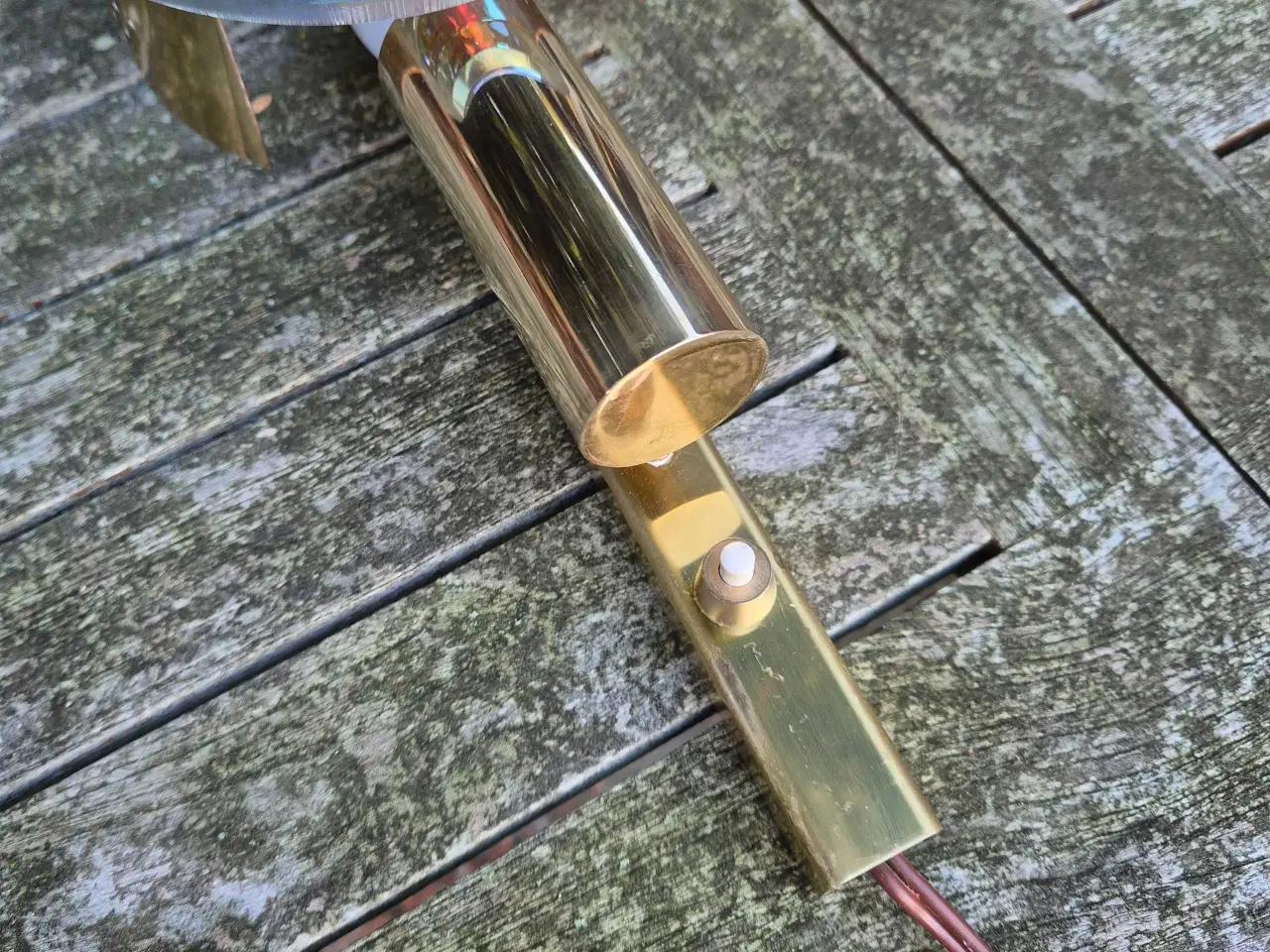 Billede 11 - Modernistisk væglampe i messing og glas 