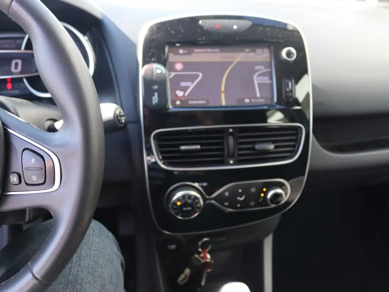 Billede 14 - Renault Clio IV 1,5 dCi 90 Zen Sport Tourer