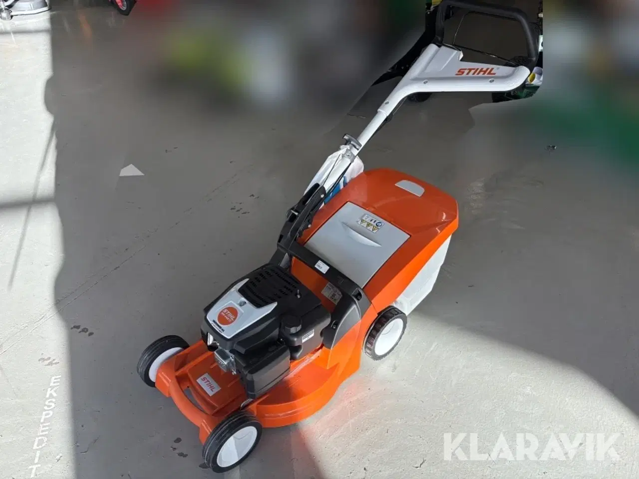 Billede 1 - Græsslåmaskine STIHL RM 448 TC