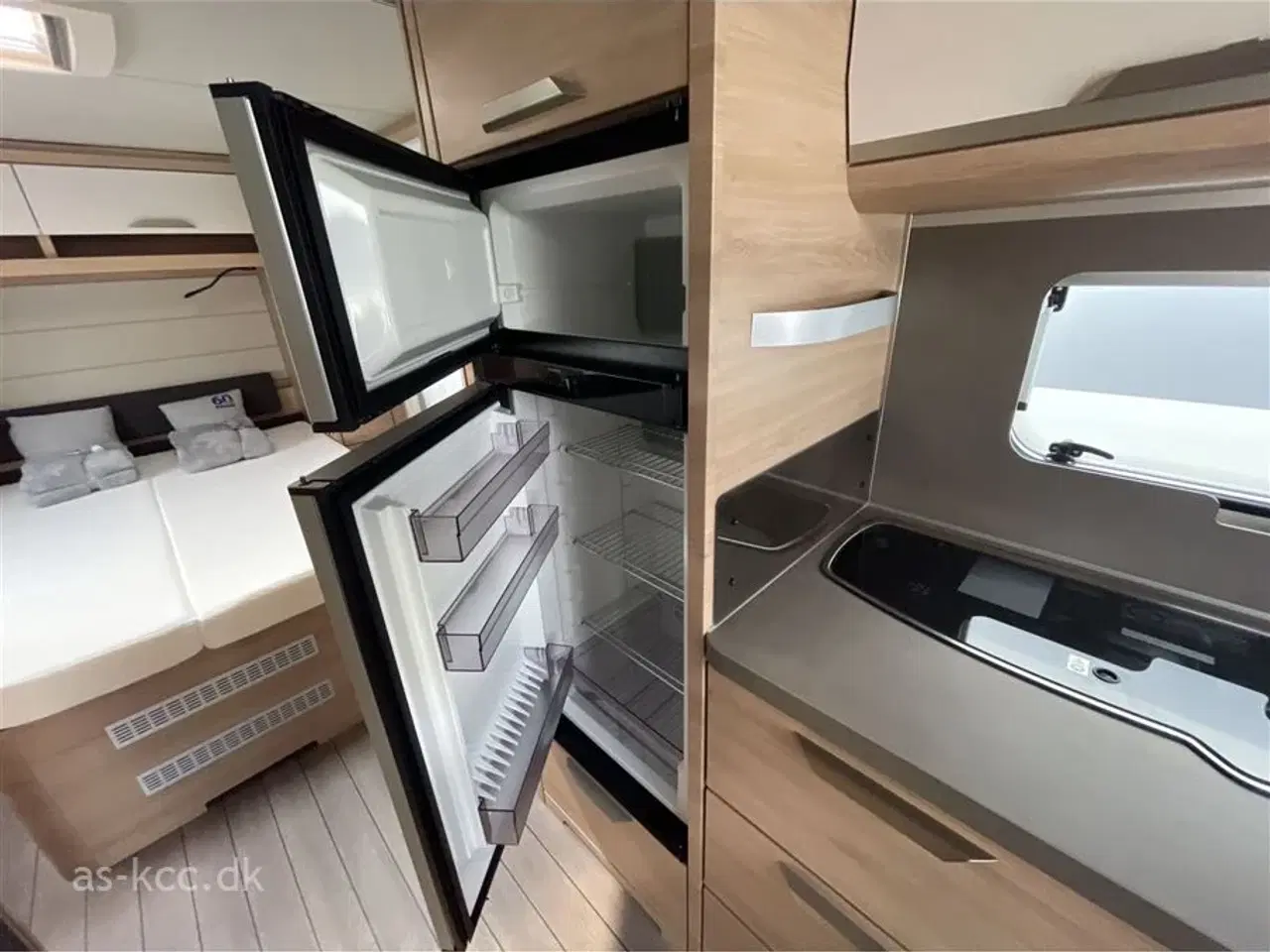 Billede 9 - 2024 - Knaus Südwind 650 UX 60 YEARS   Knaus Sudwind 650 UX  60 Years  Alde Centralvarme