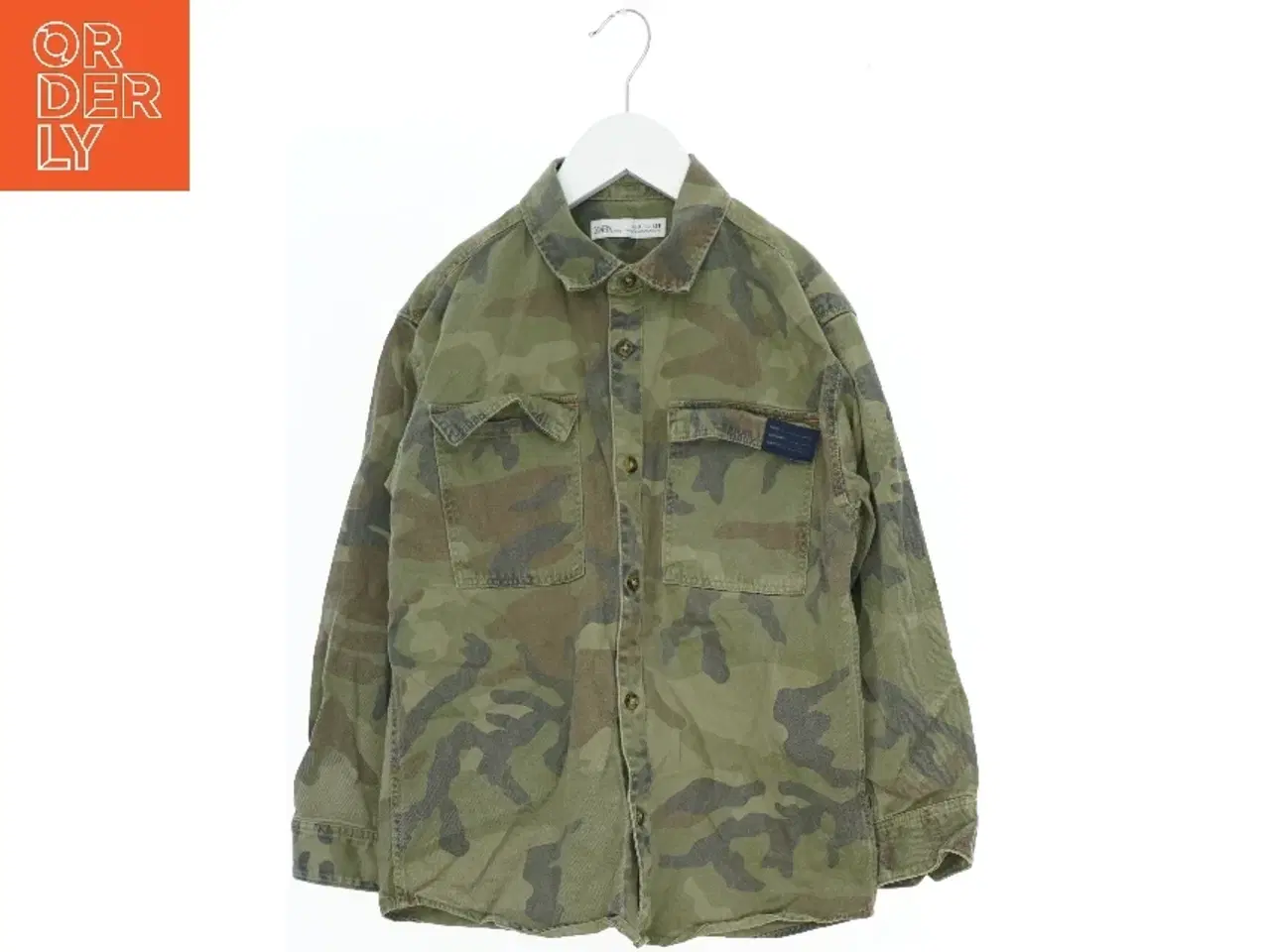 Billede 1 - Camouflage mønster skjorte fra Zara (str. 128)
