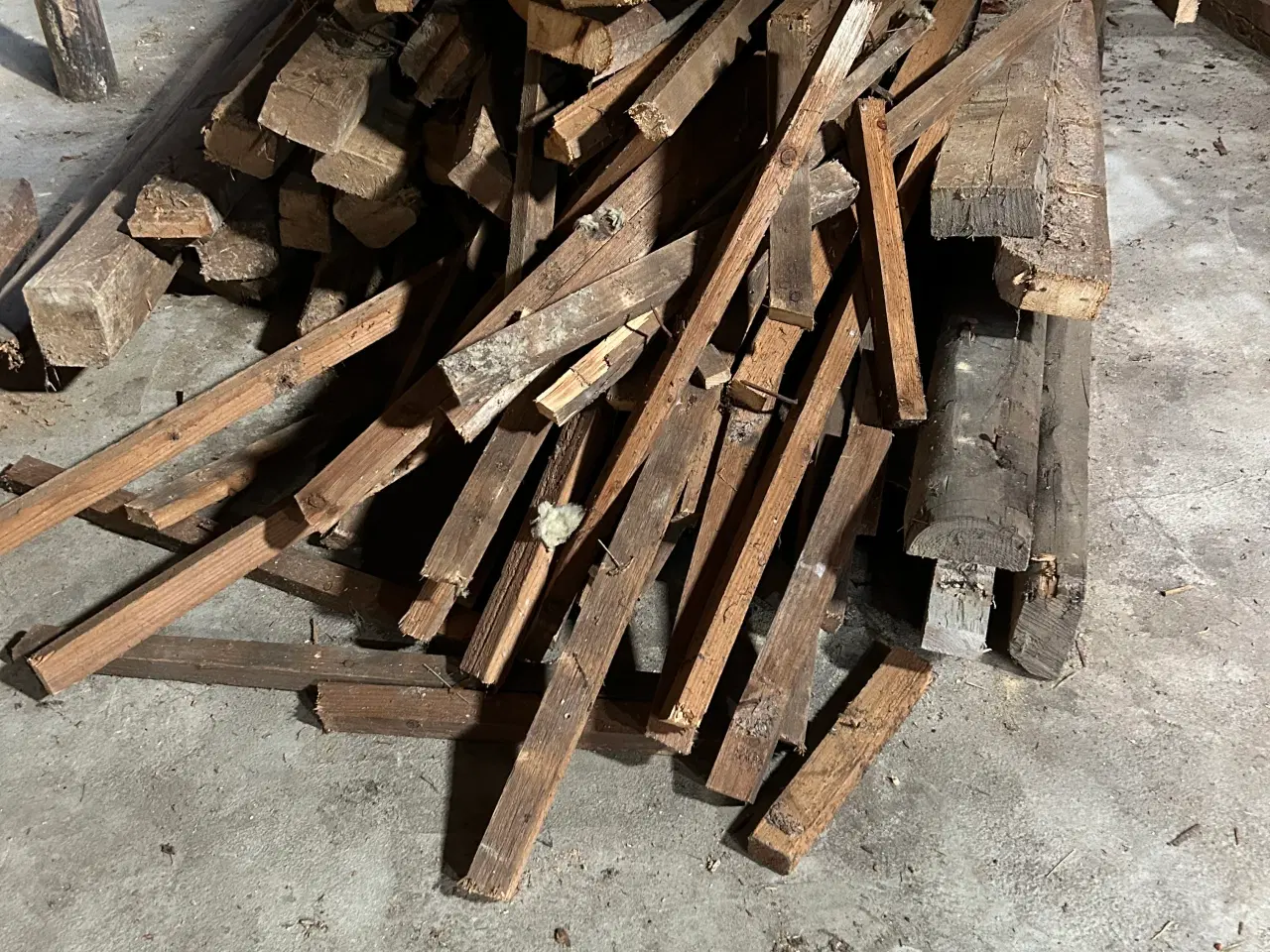 Billede 1 - Over 5 rm Tørt affaldstræ