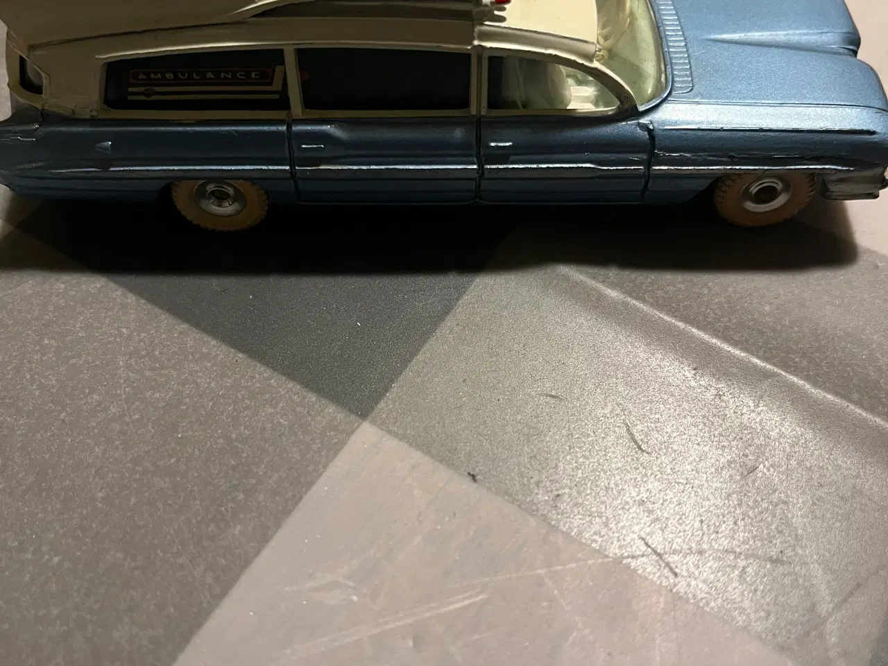 Billede 2 - Flot Dinky bil