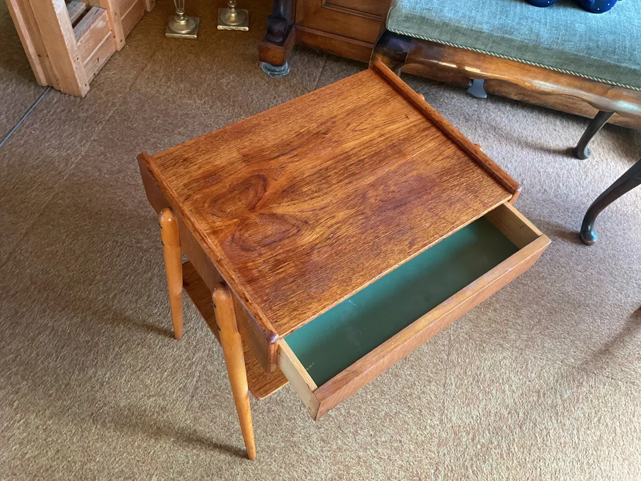 Billede 2 - Natbord, Svensk ca 1960 I pæn stand.