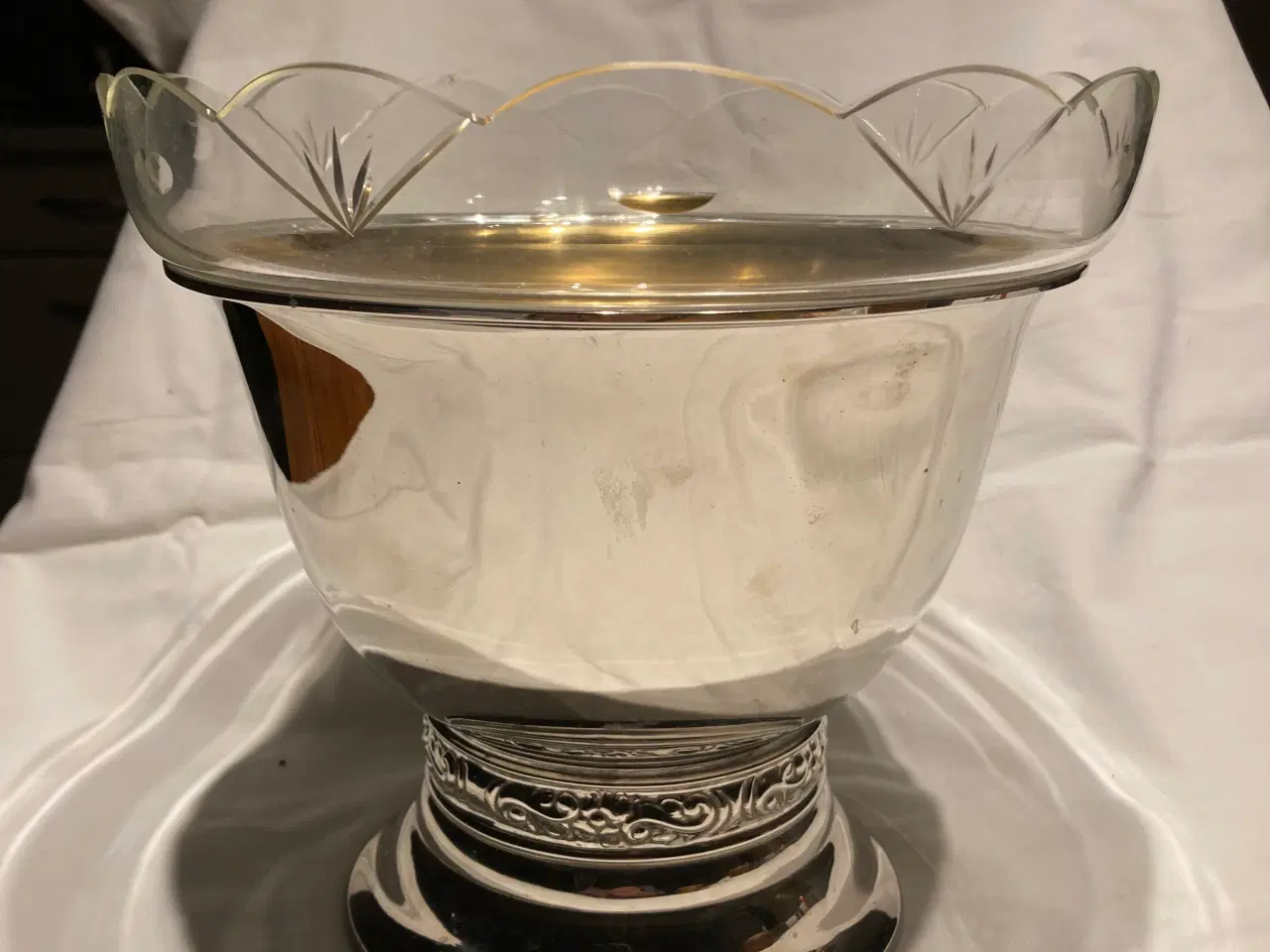 Billede 9 - Antik metalskål med glasindsats