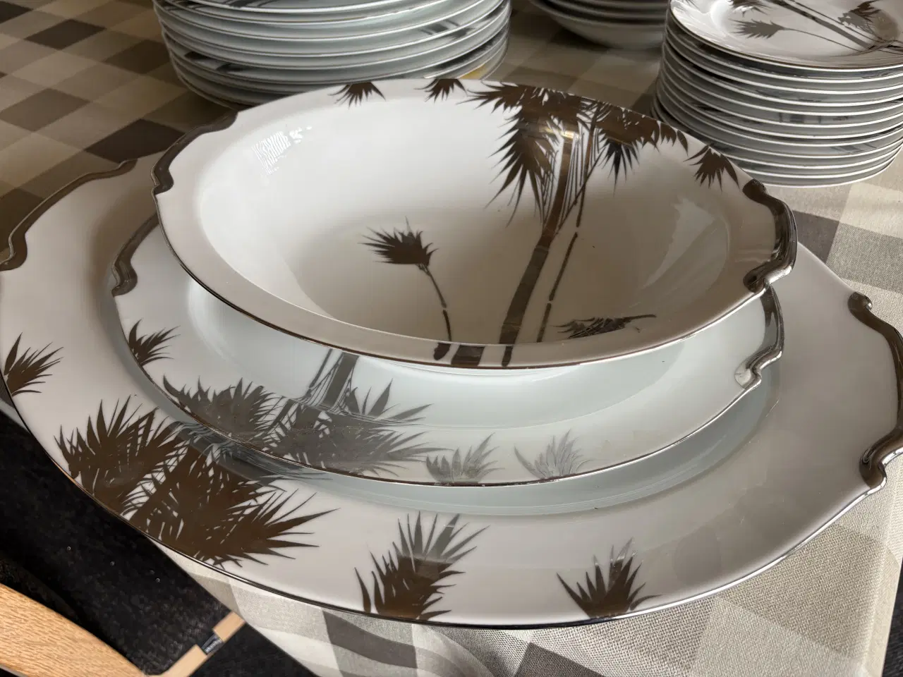 Billede 3 - Japansk håndmalet service Kutani