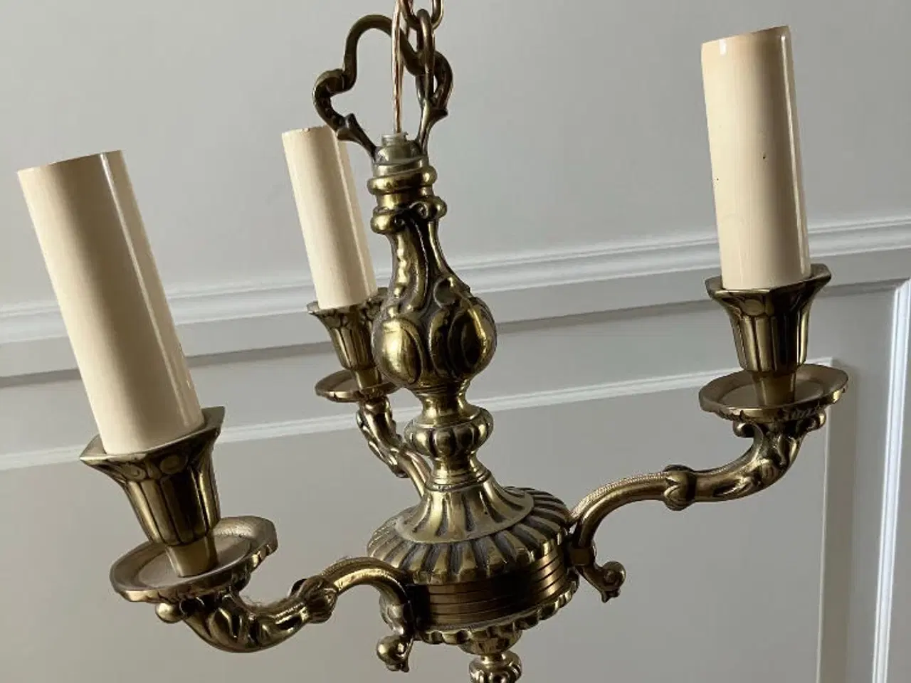 Billede 4 - 3-armet messing lysekrone