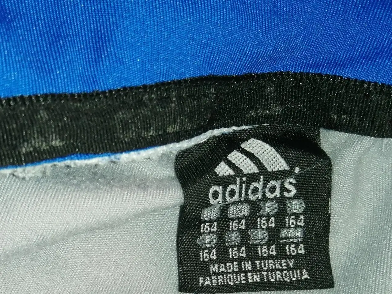 Billede 6 - REAL MADRID TRACK TOP STR. 14 ÅR, I FLOT STAND