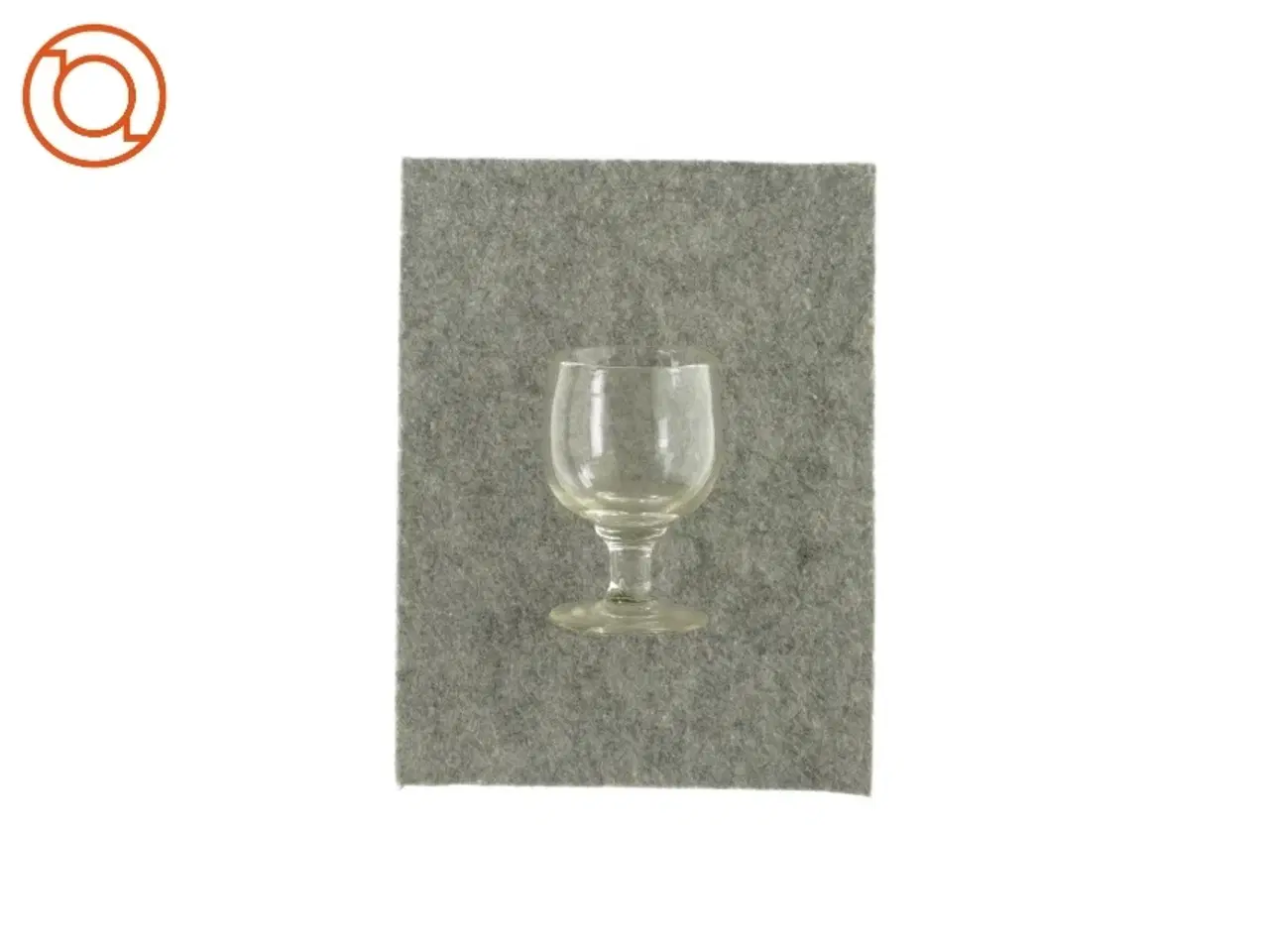 Billede 1 - Lille glas på fod (str. HØ: 10x6 cm )