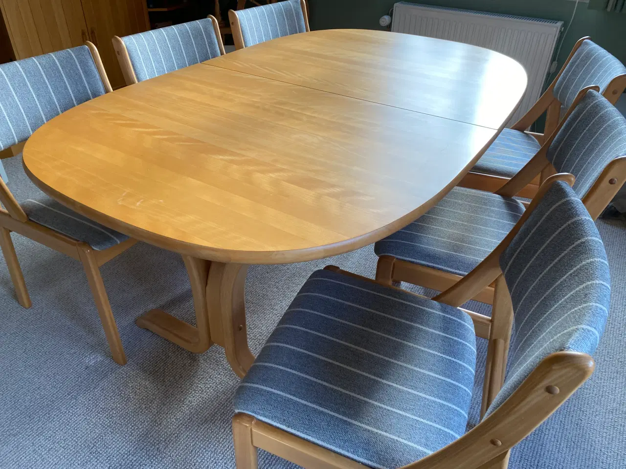 Billede 2 - ⭐️ SKOVBY Bord m. 6 Danske Stole (1988)