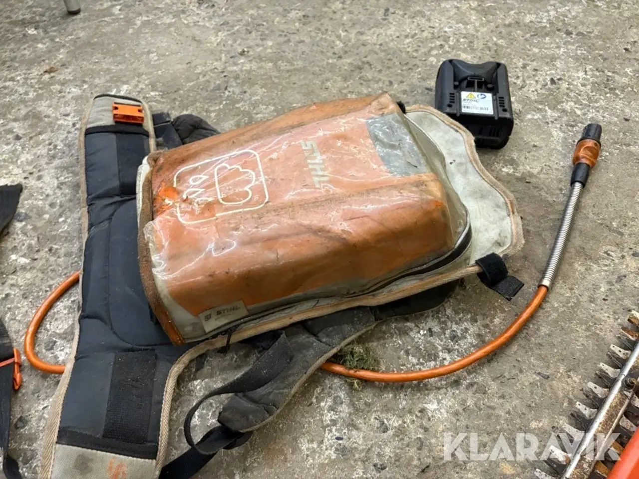 Billede 6 - Hækkeklipper Stihl HSA 130 T med rygbatteri AR 3000