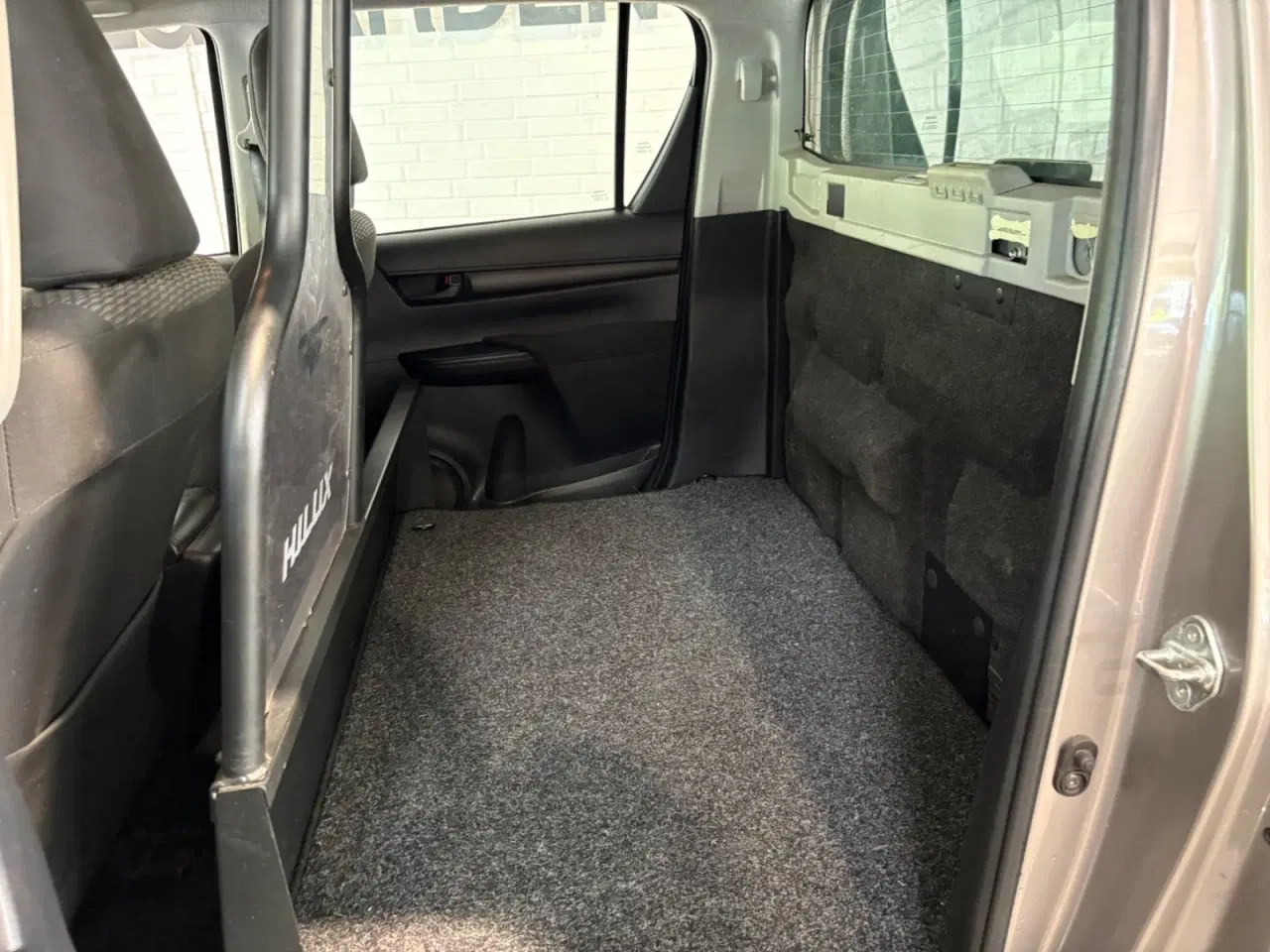 Billede 16 - Toyota HiLux 2,4 D-4D 150 T2 Db.Kab 4x4