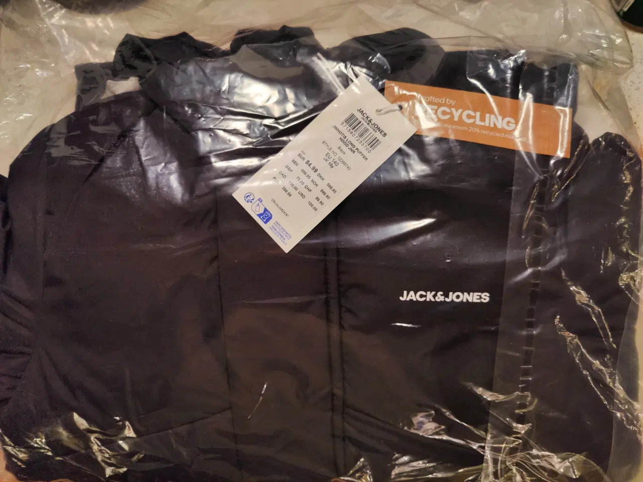 Billede 1 - Sort dynejakke, Jack & Jones