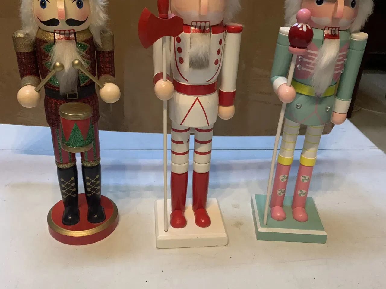 Billede 5 - Forskellige nøddeknækkere nye