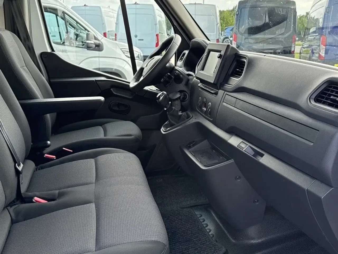 Billede 12 - Renault Master III T35 2,3 dCi 145 L3H2 Kassevogn