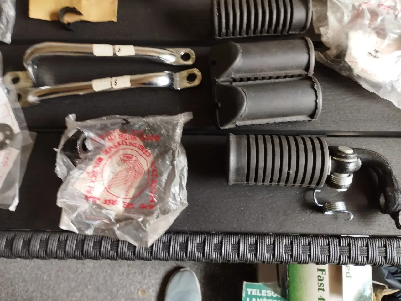 Billede 5 - Nye reservedele til Honda M.C. (4) ( se %)