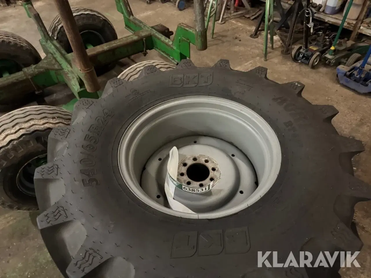 Billede 3 - Traktordæk BKT Agri Max RT657 2 styk