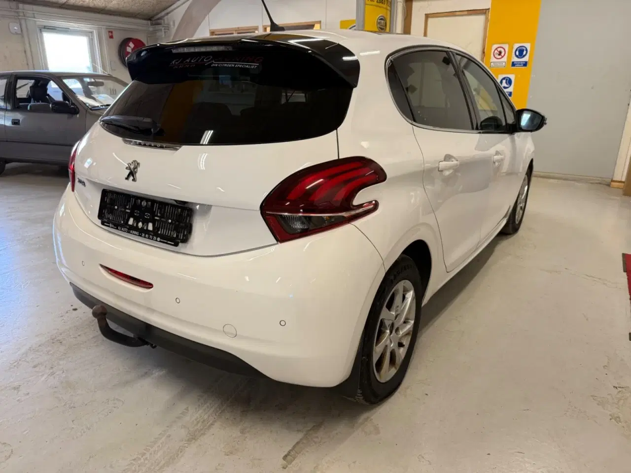 Billede 3 - Peugeot 208 1,6 BlueHDi 100 Desire Sky