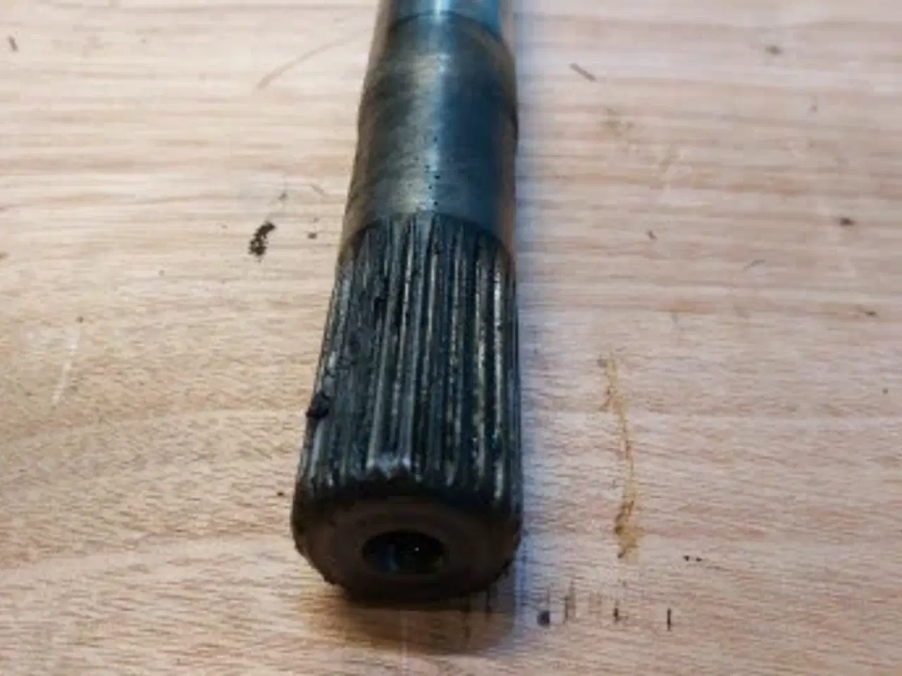 Billede 4 - New Holland LB115B Bagaksel 85827004