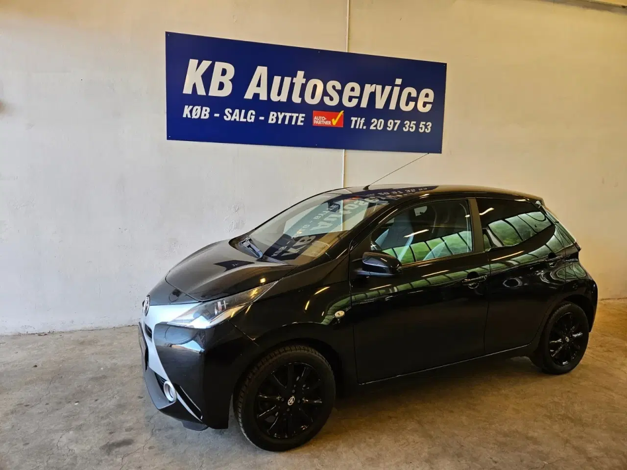 Billede 1 - Toyota Aygo 1,0 VVT-i x-black