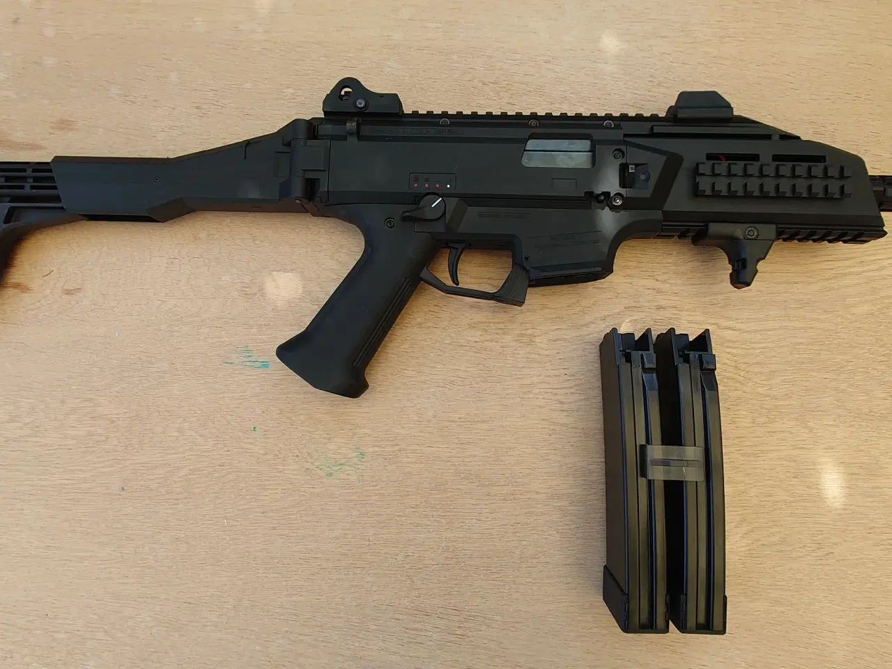 Billede 2 - Scorpion EVO 3 A1 m. tilbehør
