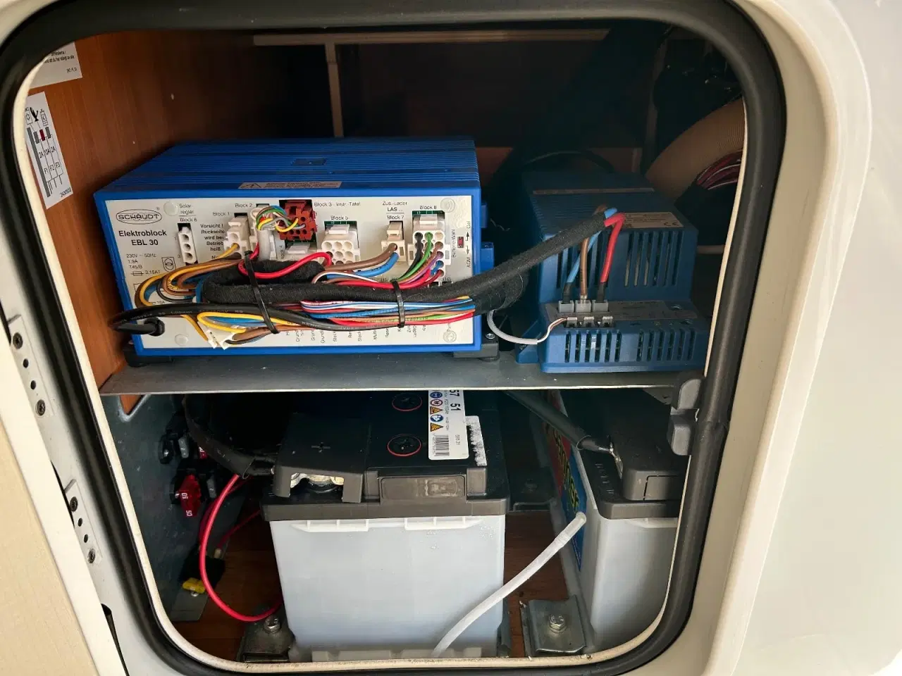 Billede 21 - Hymer Van 374 2,3 MJT 130