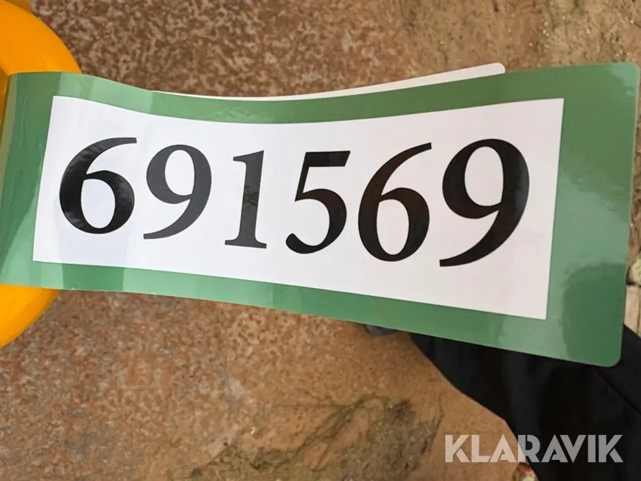 Billede 11 - Stativ til at holde festivals hegn.