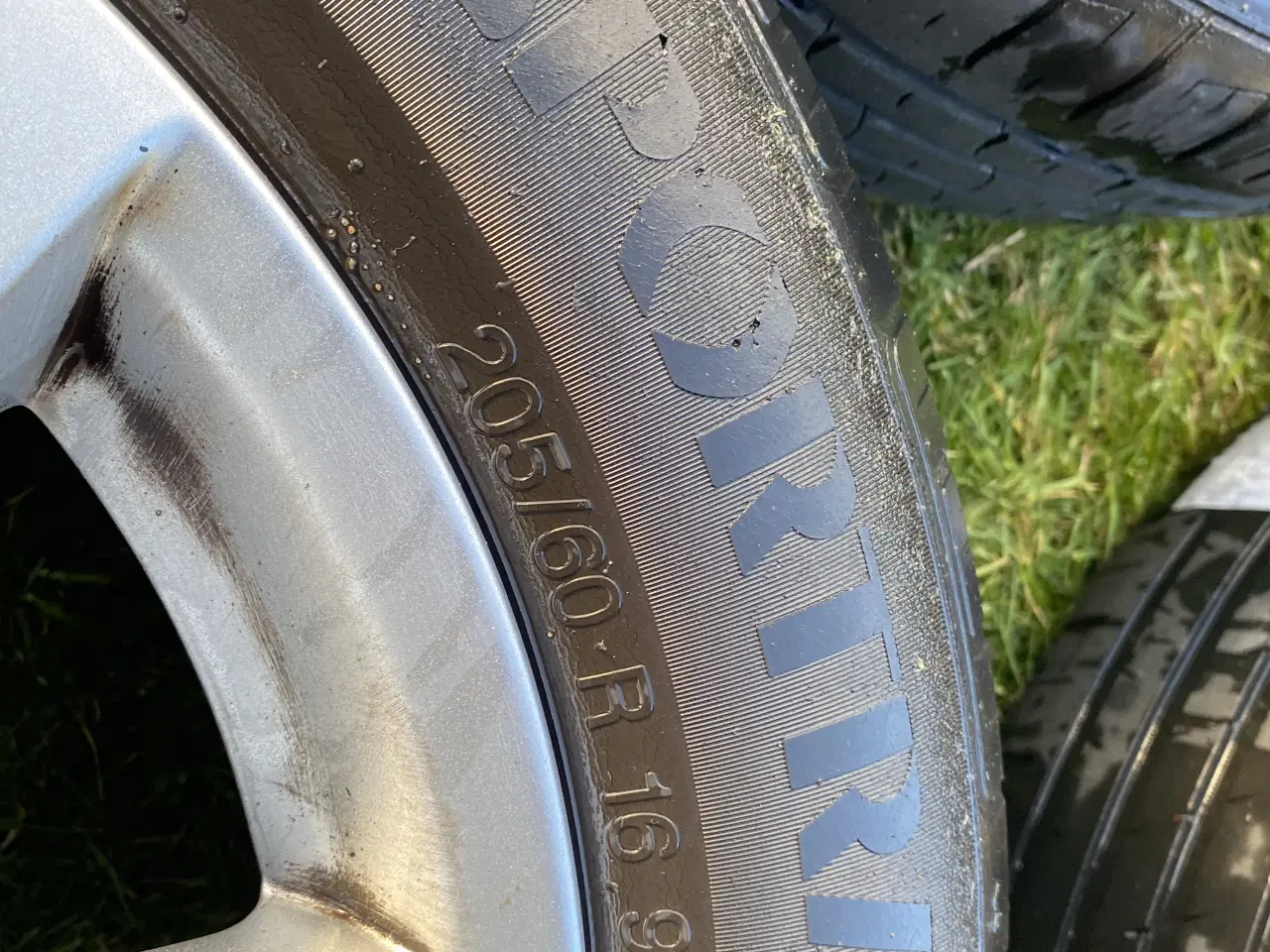 Billede 12 - Charvolet  alufælge med sommerdæk 