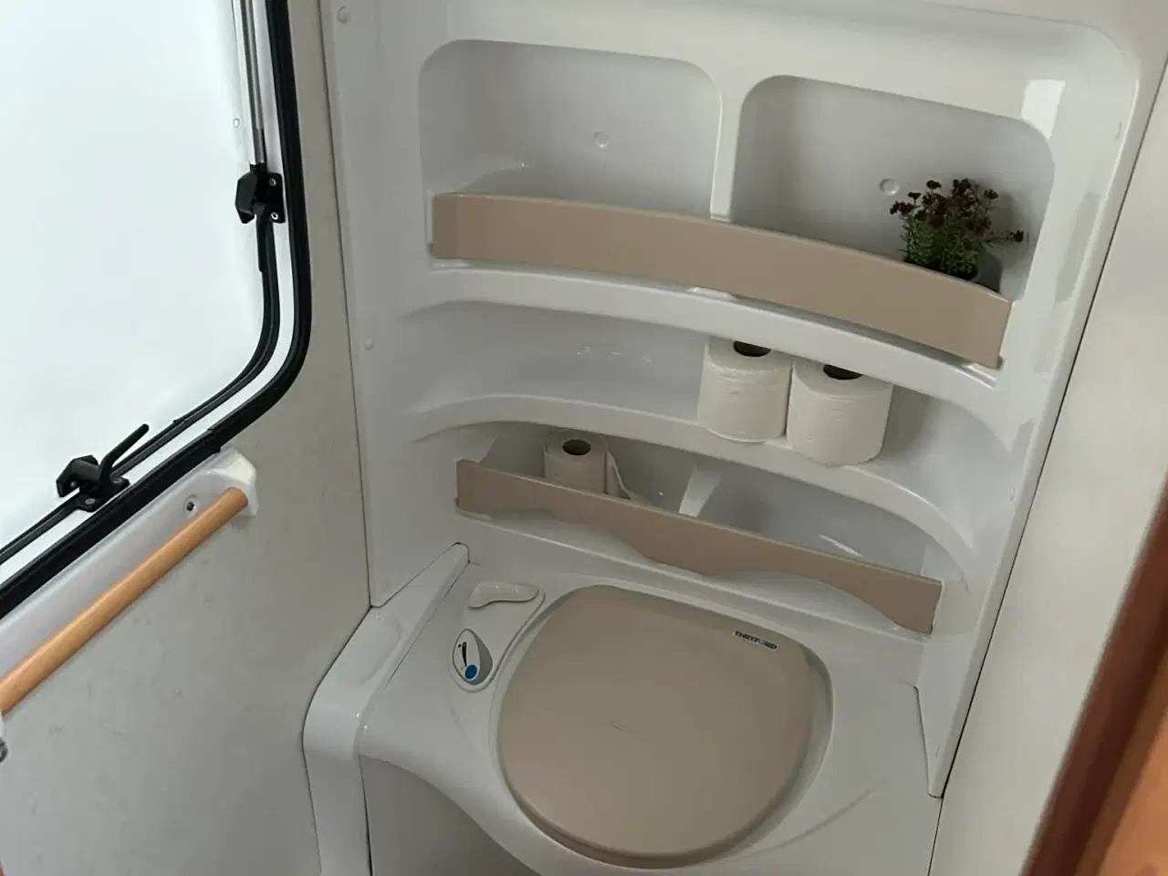 Billede 6 - Hobby 540 kmfe køjevogn