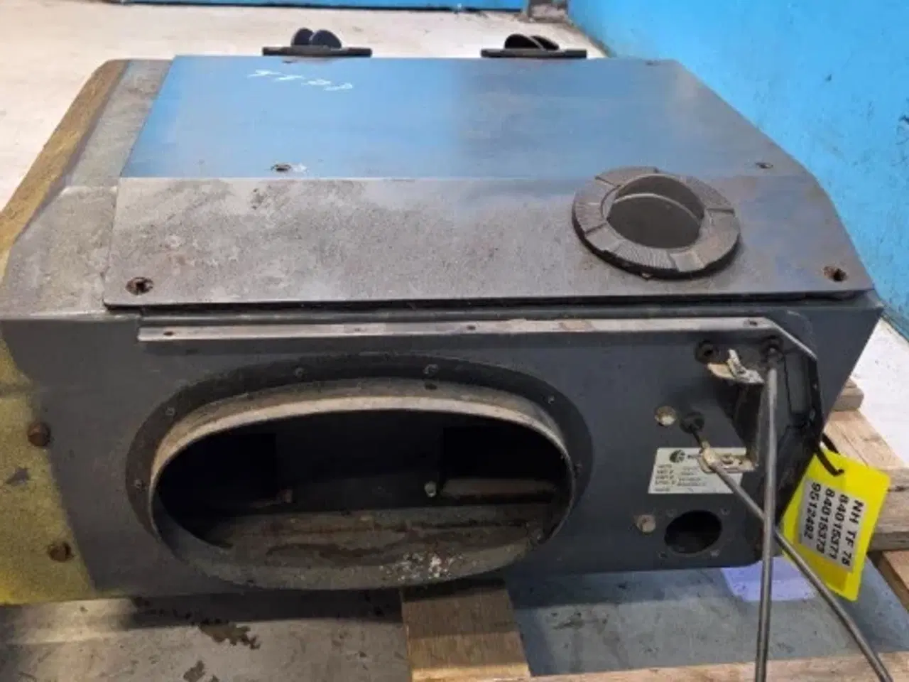 Billede 7 - New Holland TF78 Konsollen Til Instrumentbrættet 84015371