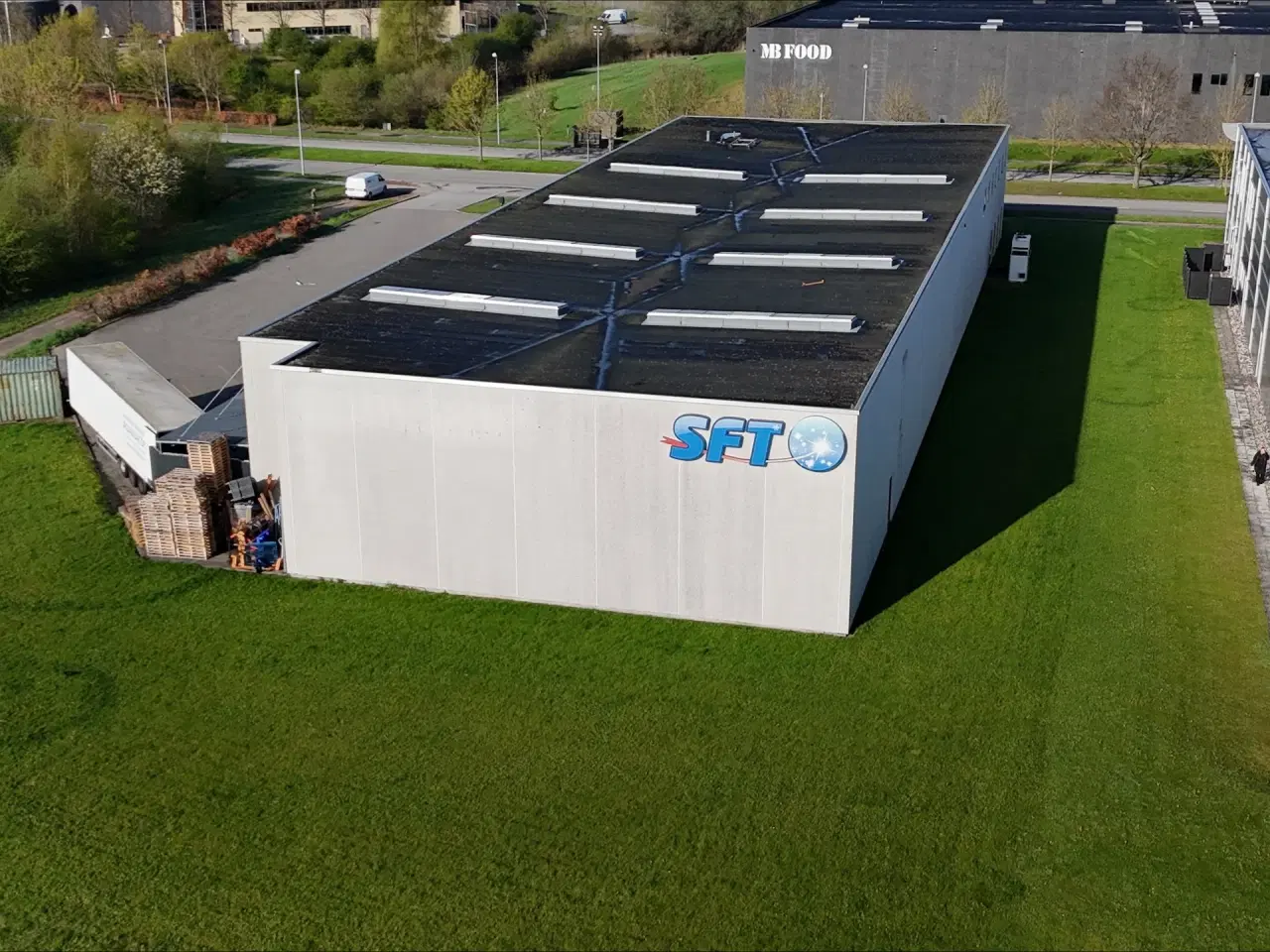 Billede 4 - Erhvervsejendom med kølelager og showroom nær København og E20