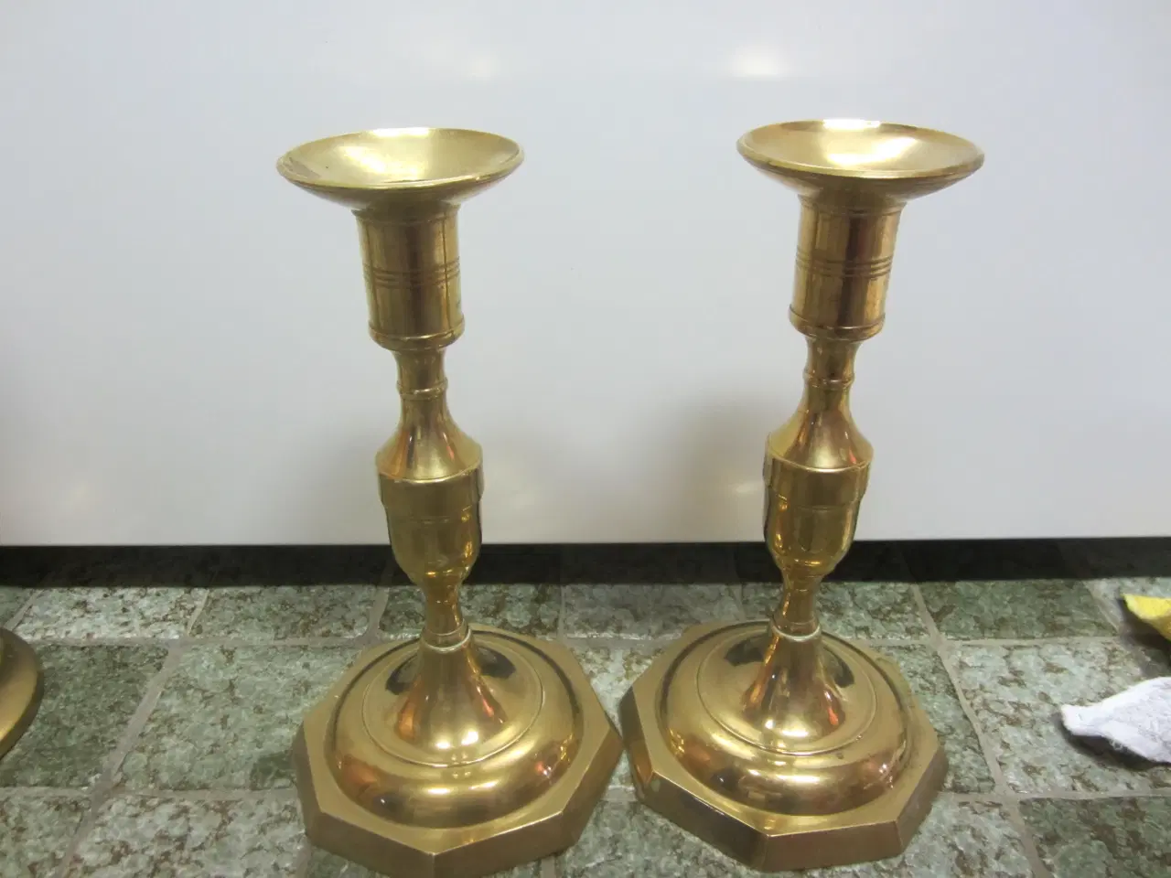 Billede 1 - Rigtig flotte messing stager med 8 kantet fod