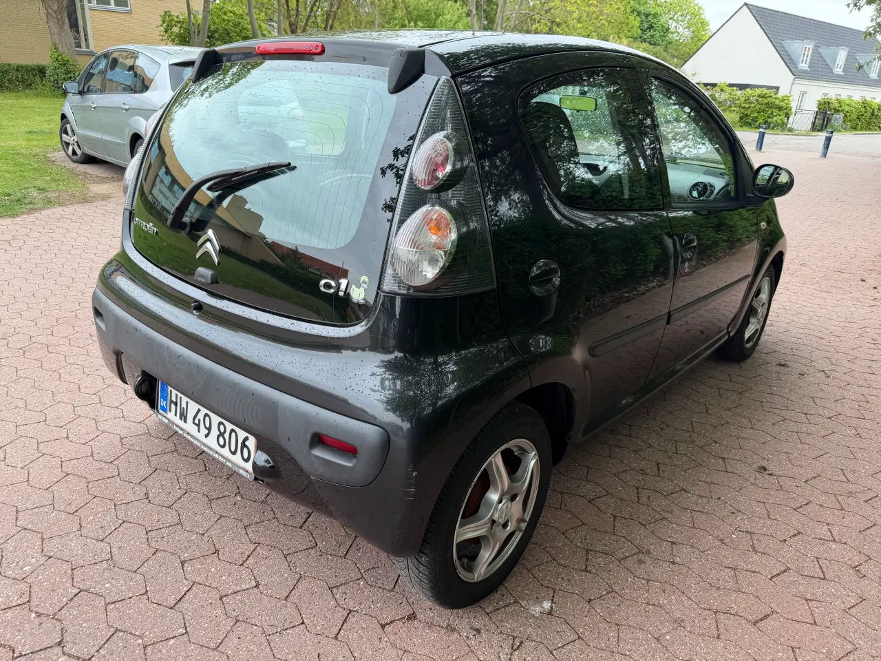 Billede 3 - Citroën C1 – 2012 – Kun 122.000 km – Nysynet og fe