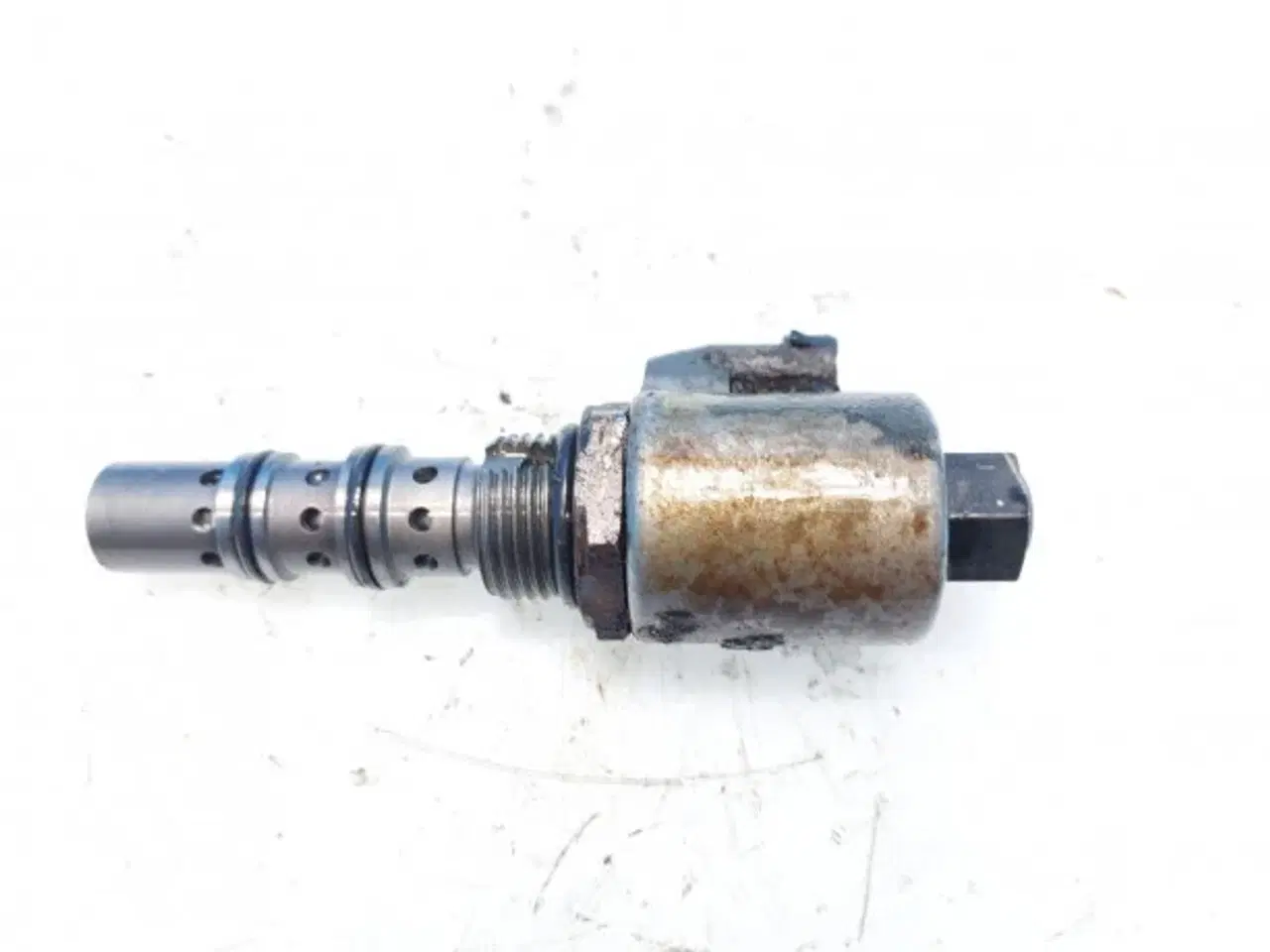 Billede 11 - New Holland /Case  Elektrisk ventil 5168054